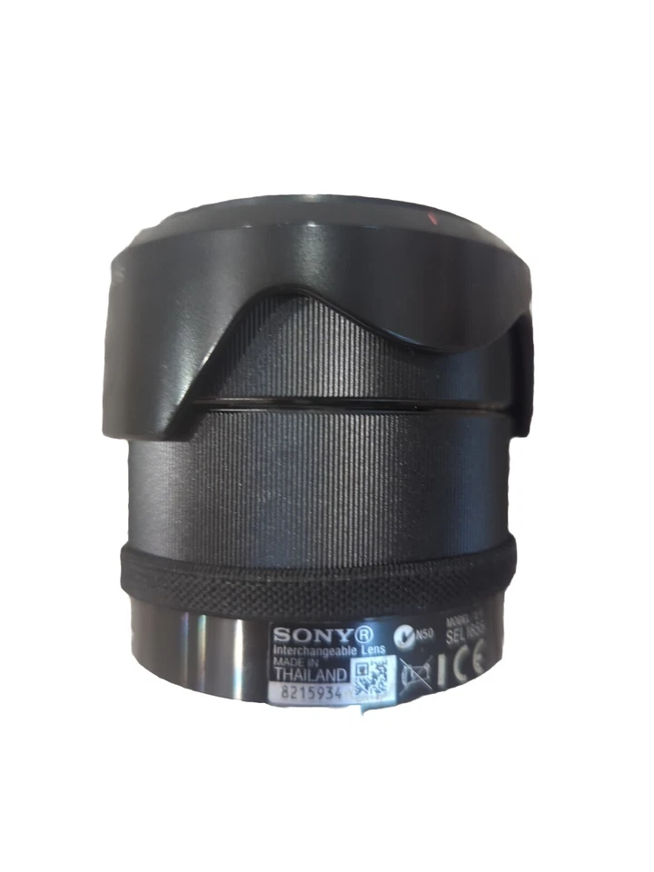 Sony ILCE-6000+Lens+Lens+Camera Cover+Lens Covers+3 Battery+Charger+Lenses+Case - Image 3 of 4