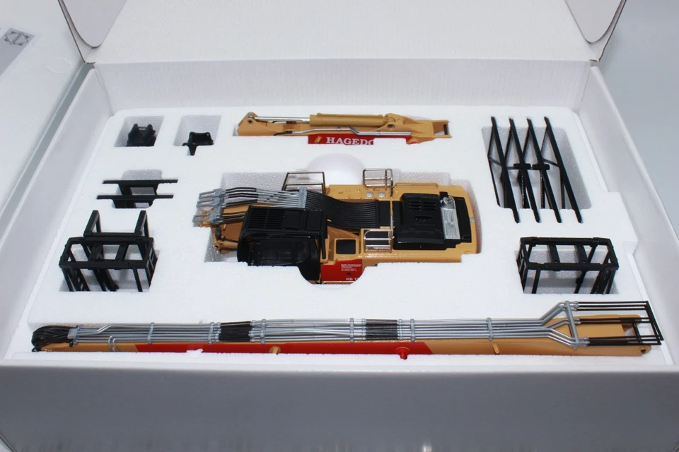 Conrad 2205 18 Liebherr R 960 Hadedorn Demolition Excavator 1:50 With Equipment - Image 4 of 4