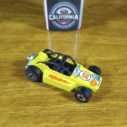 Hot Wheels Vintage Rock Buster Yellow BW Blackwall Hong Kong HK 1977 Baja Buggy