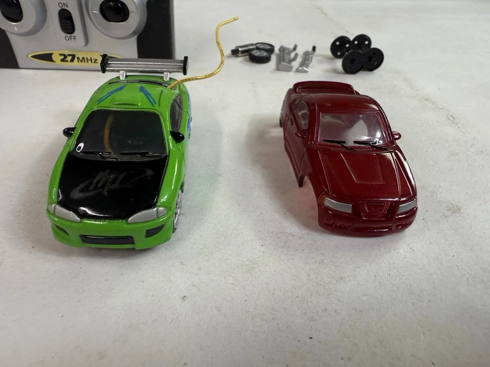 Zip Zaps Micro RC Cars 2 Bodies 1 Remote Control  Parts - Read - Image 2 of 4