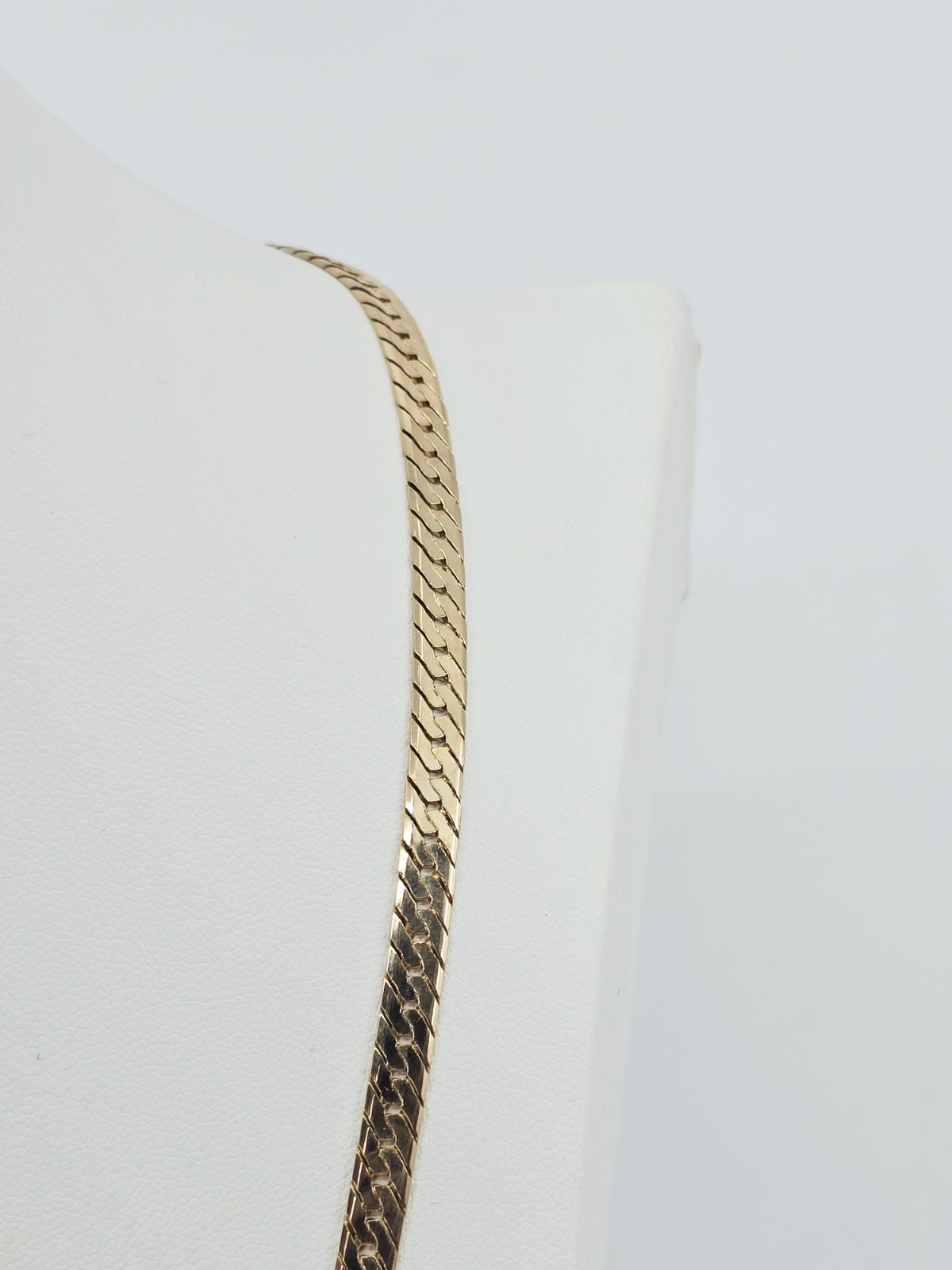 Unique 14K Solid Yellow Gold Herringbone Flat Lin… - image 6
