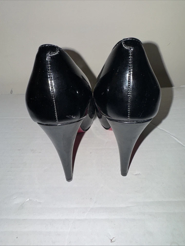 Paris Hilton Destiny Black Patent Leather With Bow Peep Toe Size 6 1/2 - Image 3 of 4