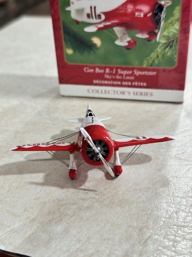 Hallmark Keepsake Ornament 2005 Gee Bee R-1 Sky’s The Limit #5 Series Mini - Picture 4 of 8