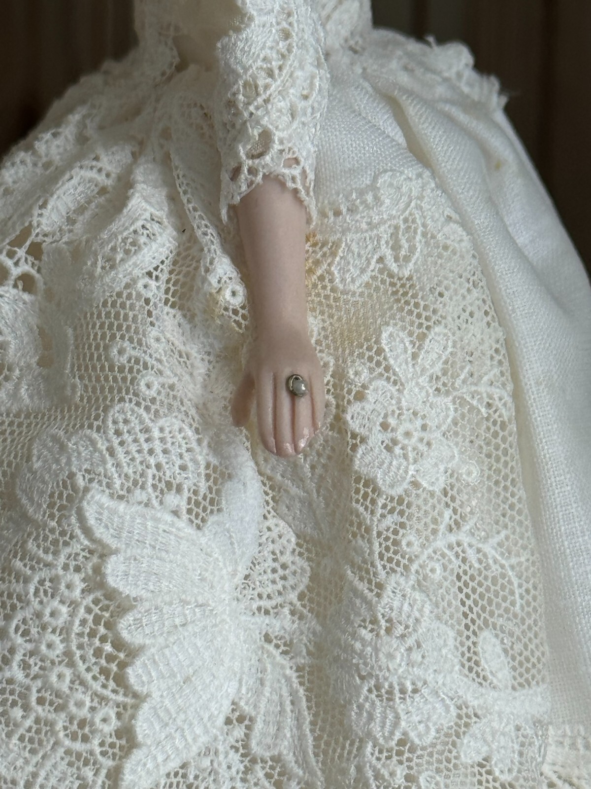 Vintage Artisan Miniature Dollhouse Auburn Porcelain Lady Doll w Ivory