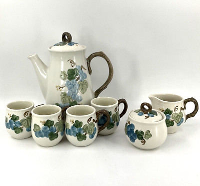Rare Metlox Poppytail Vernon Sculptured Grape Teapot Creamer