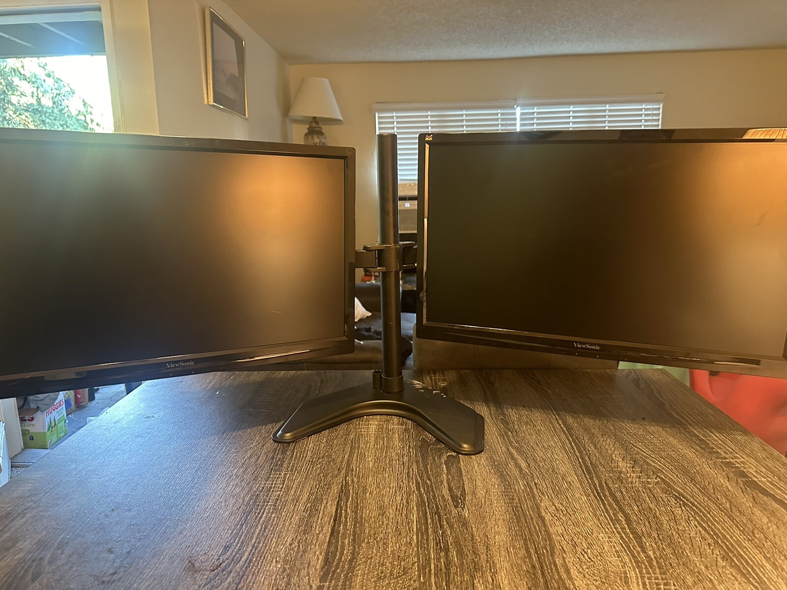 Picture 2 of 4