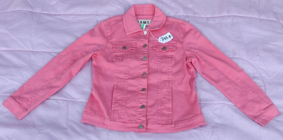 A. M. I. WOMEN JACKET/TOP Size -M-. TAG NO. 345Q - Image 4 of 4