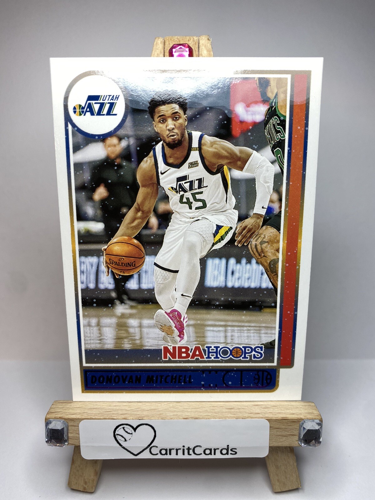 DONOVAN MITCHELL 2021-22 Panini NBA Hoops PURPLE WINTER #139 Utah Jazz SP