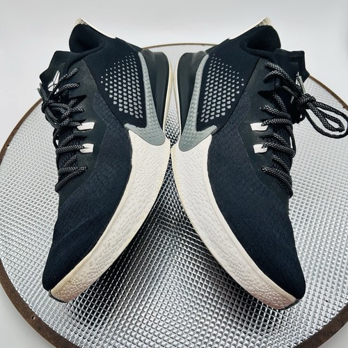 Nike Kobe Mamba Fury Hombres Talla 13 Blanco y Negro Zapatos B-Ball Tenis CK2087-001 - Imagen 7 de 12