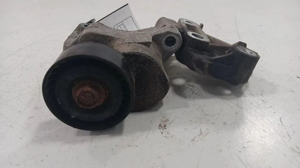 Chrysler 200 Belt Tensioner Pulley 2015 2016 2017 - Image 4 of 4