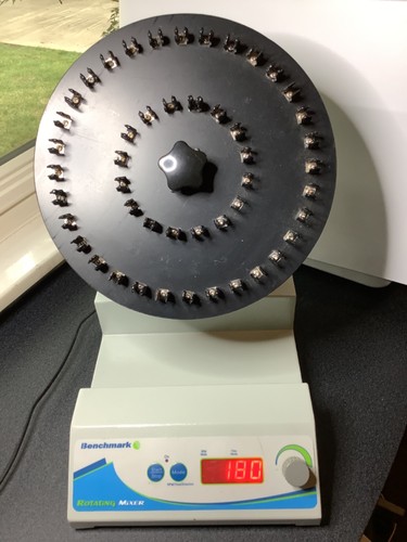 Benchmark R5010 Rotating Mixer plus extra plate