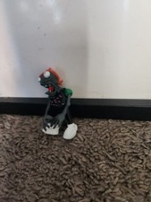 Jazwares Plants Vs Zombies Backup Dancer Zombie Toy Action Figure 3” Rare