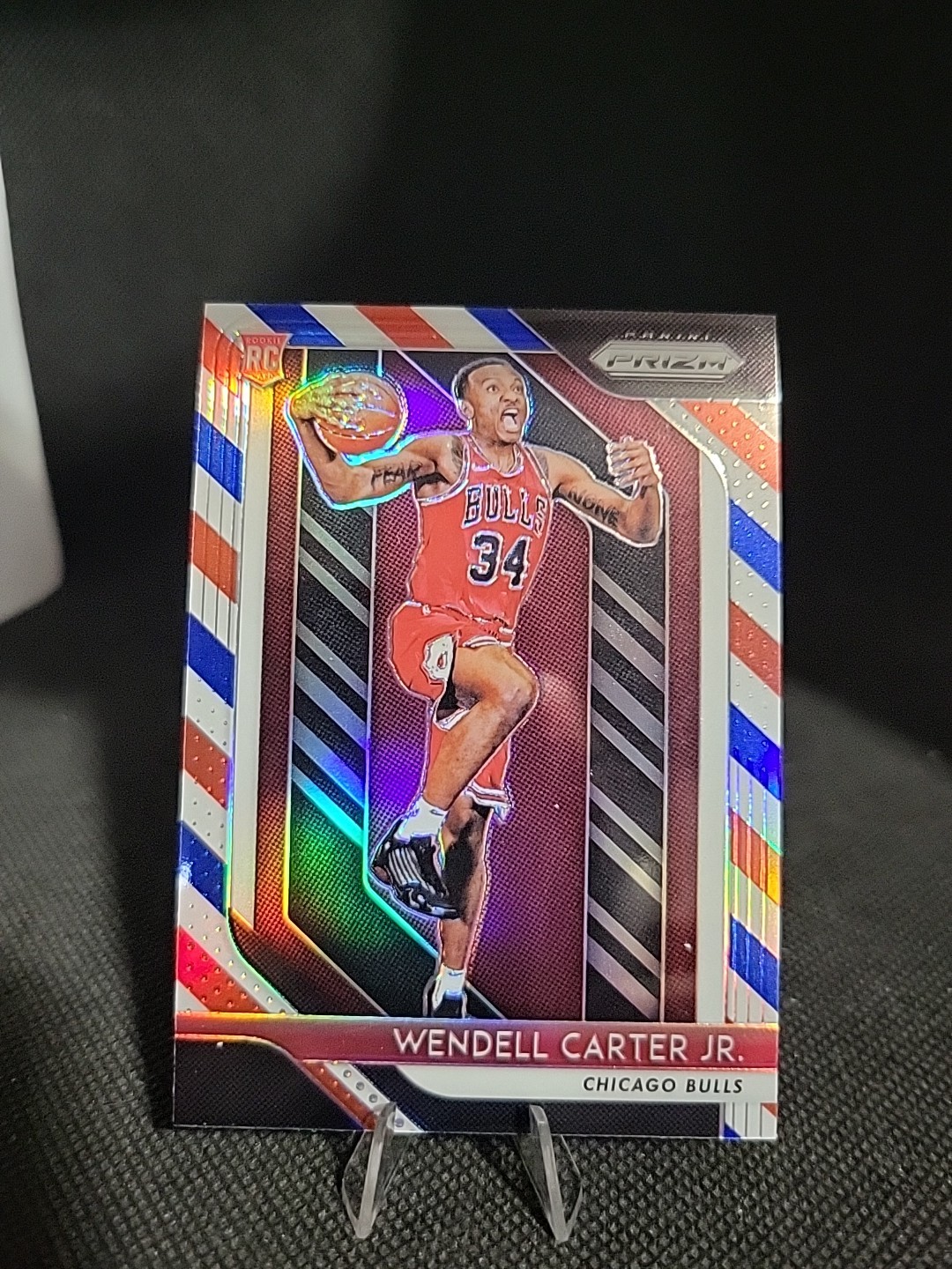 2018-19 Panini Prizm - Wendell Carter Jr. #80 Red White & Blue Prizm (RC)