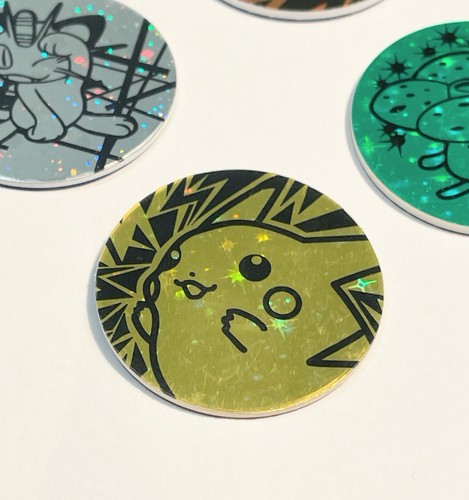 4 Pokemon TCG Foil Wizard COINS ~ Aerodactyl Meowth Pikachu Vileplume 1999 2000 - Bild 2 von 9