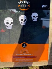 Halloween Skull stake lights Hyde and eek Halloween NEW Rare HTF