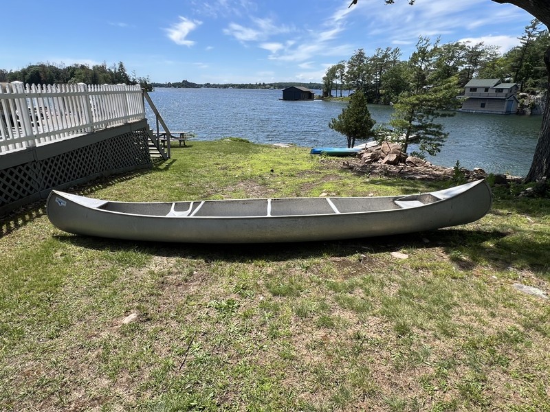 Used 17’ GRUMMAN Aluminum Whitewater Double-Ender Canoe Model G-17 Marathon NY