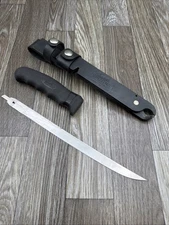 Cutco The Fisherman’s Solution Fillet Knife w/Sharpener Pliers Sheath 