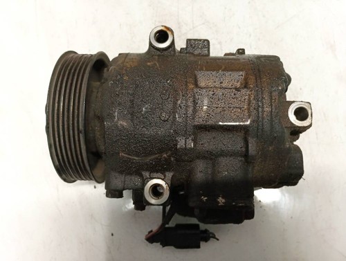 Volkswagen Polo 2003 AC AIR Compressor Pump used, Genuine #2562733-82