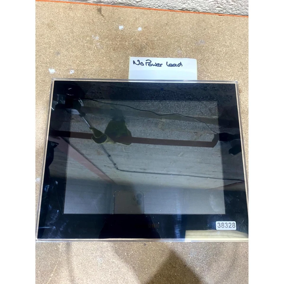 Samsung 1000W WS10PS 10 inch Digital Photo Frame USB Built-in Stereo Speakers - Image 2 of 4