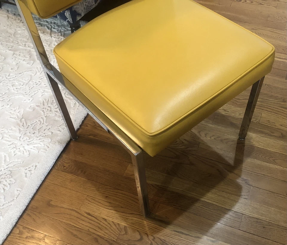 Silla Sturgis vintage mediados de siglo moderna vinilo amarillo años 60’s Foto 2 de 4