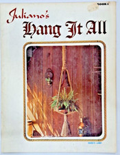 Vintage Macrame Booklet circa 1970s-lots of projects-plant hangers-wallhangings