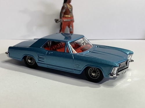 Corgi Toys 245 Buick Riviera With Trans-O-Lite Boxed New Release From CMC - Picture 3 of 12