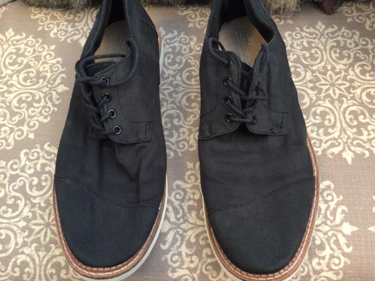 Toms Black Brogue Mens Dress /Casual Lace Up Shoes Size M14  display picture 1