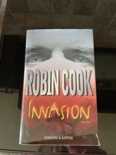 INVASION ROBIN COOK SPERLING libro romanzo thriller avventura book narrativa