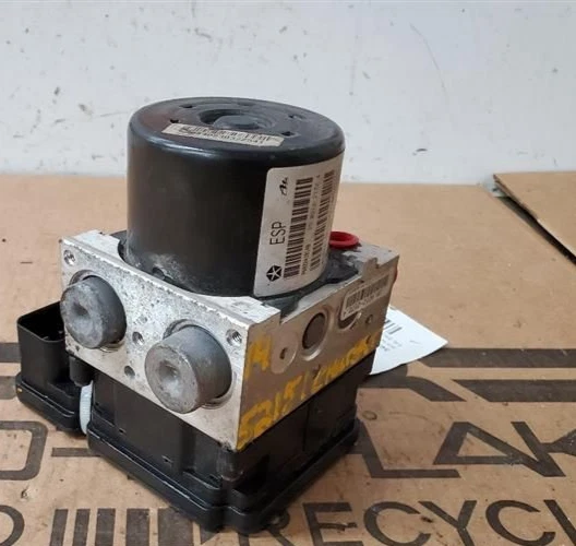 2013-2014 Dodge Charger ABS Anti-Lock Brake Pump Module Assembly OEM Tested Foto 2 de 4