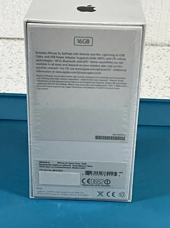 Factory Sealed IPhone 5s 16GB - Image 4 of 4