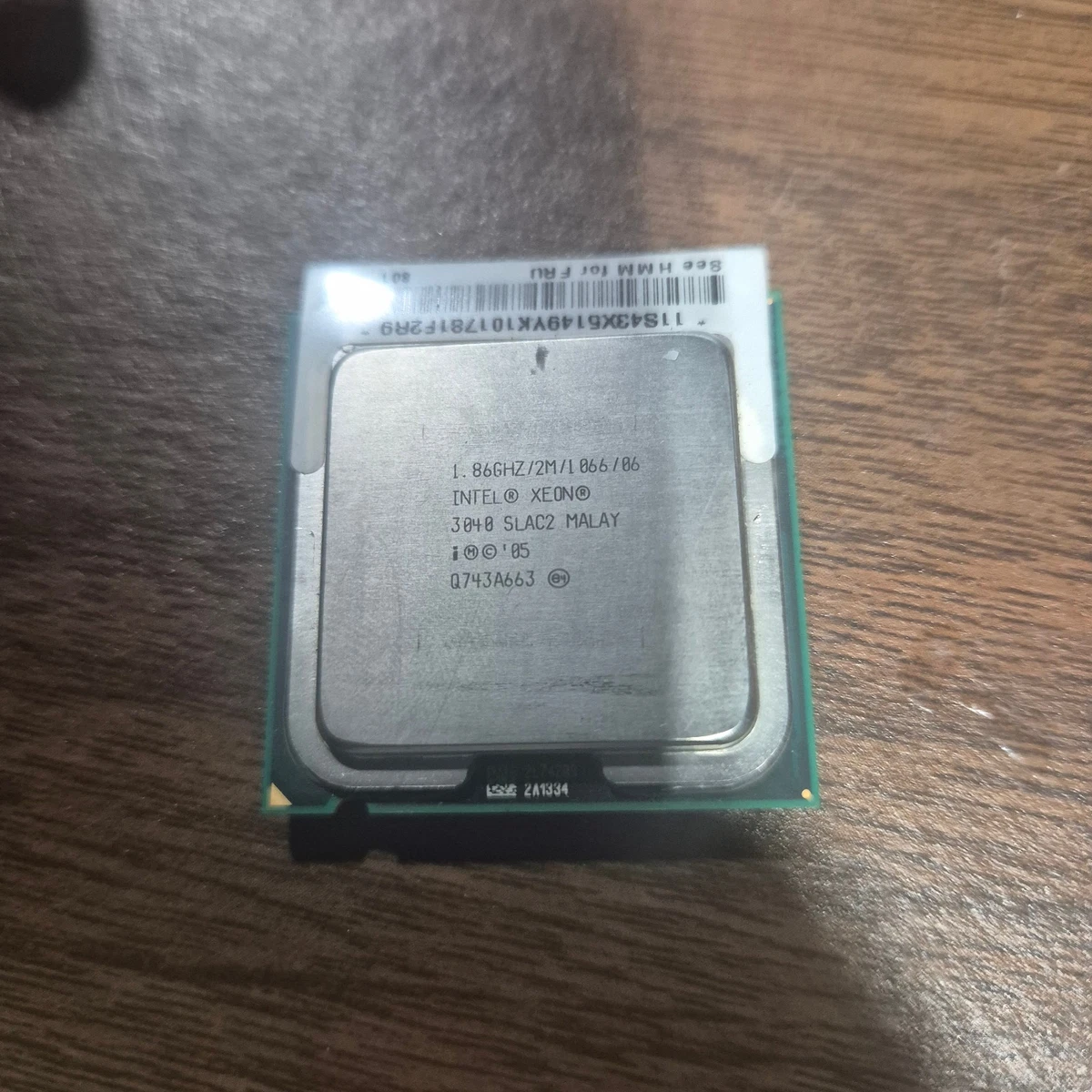 Original Intel Xeon L5320 1.86 GHz Quad-Core (HH80563JH0368M) Processor