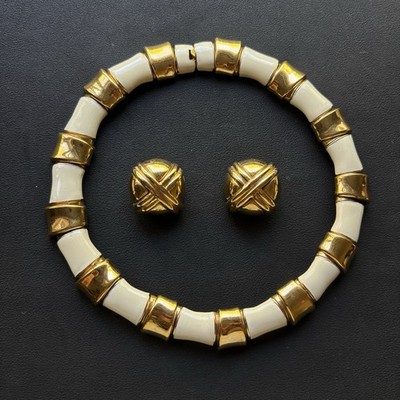 Vintage Chunky Signed Ciner White Enamel Collar Necklace & Gold Tone Clip On Set
