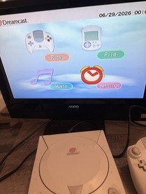 Sega Dreamcast With 11 Games, 3 Controllers, And Memory Cards