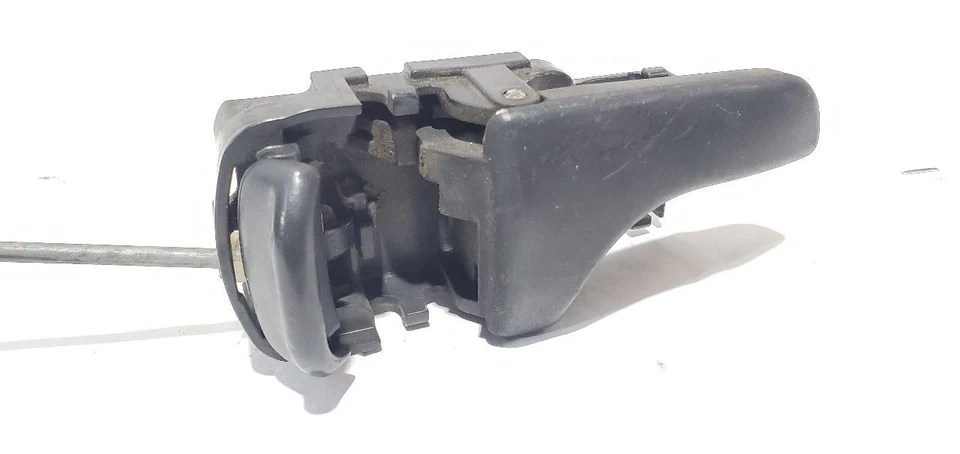 1990 Nissan 240SX S13 Hatch OEM Front Right with Interior Handle - Image 3 of 4