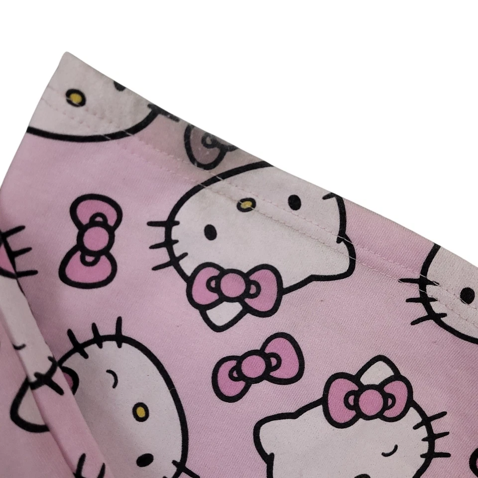 Lindo pijama ropa de salón Hello Kitty Sanrio para niñas talla grande 12-14 AOP Foto 4 de 4