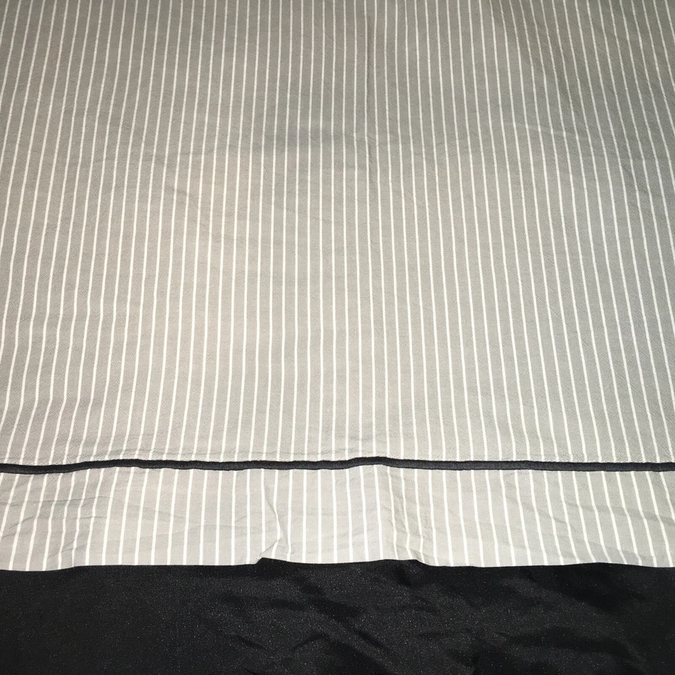 Sábana plana Pottery Barn Teen Oxford a rayas X larga y funda de almohada estándar gris blanco Foto 3 de 4