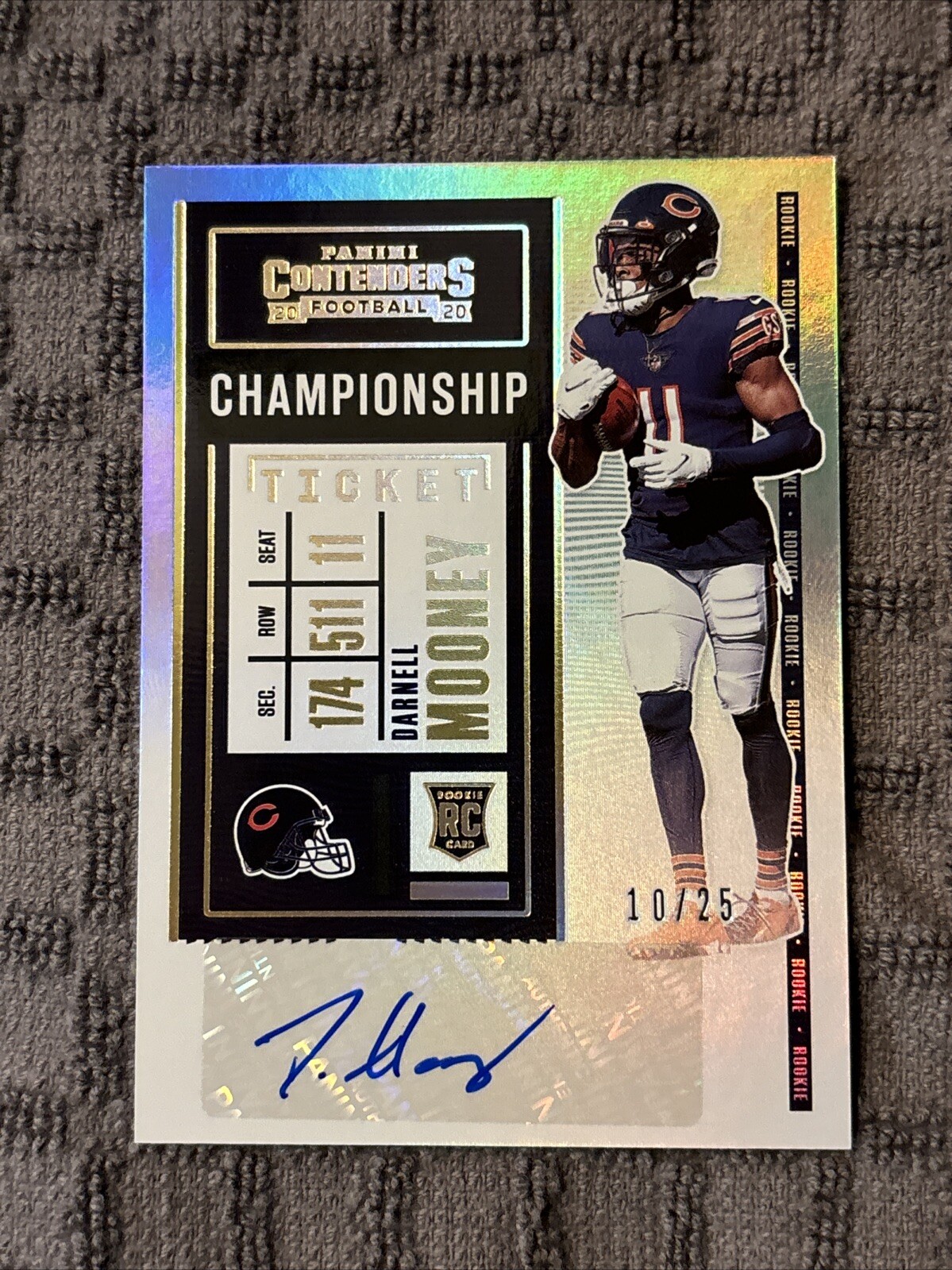 2020 Contenders Darnell Mooney RC Rookie Auto Variation Championship Ticket /25