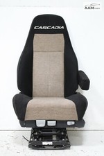 2018-2024 Freightliner Cascadia Front Right Passenger Side Seat Cushion Oem 2018-2024 Freightliner Cascadia Front Right Passenger Side Seat Cushion Oem