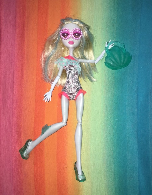 Monster High----**Lagoona Blue Swim Class**----Doll ...