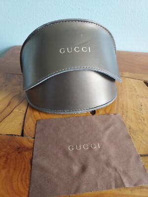 Gucci Brown Sunglasses Case with Gold Logo Gucci | Accessories | Gucci Brown Tortoiseshell Sunglasses  main image 2