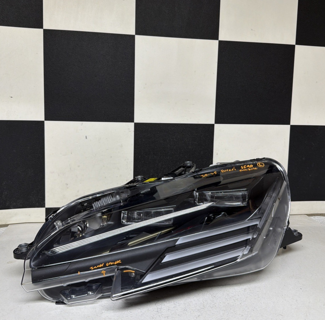 2020 2021 2022 2023 2024 2025 Ferrari SF90 Stradale Left Headlight Used Oem