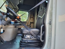 Replaces Na 2016 Freightliner Cascadia 125 Front Seat Mn Replaces Na 2016 Freightliner Cascadia 125 Front Seat Mn