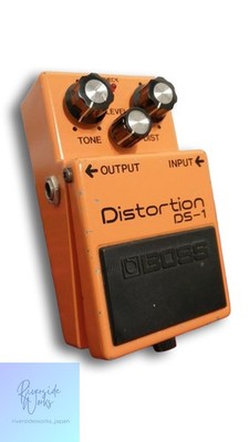 BOSS DS-1 Distortion Effects Pedal for Guitar