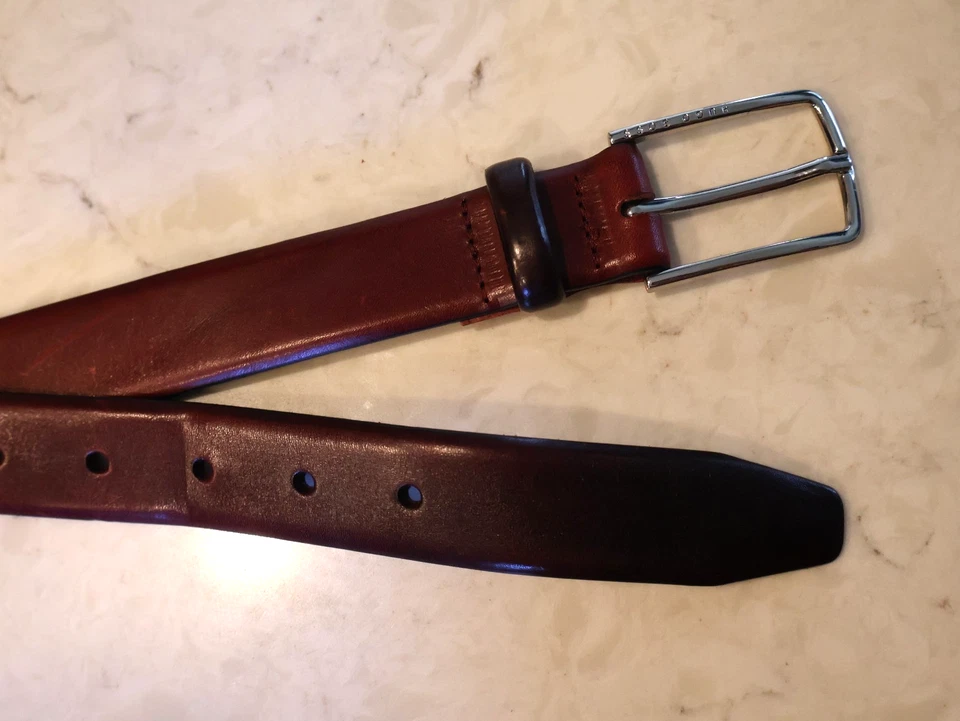 Hugo Boss BOSS Maroon Burgundy Dress Belt Leather SZ SMALL 1 1/8" wide 284 - Image 2 of 3