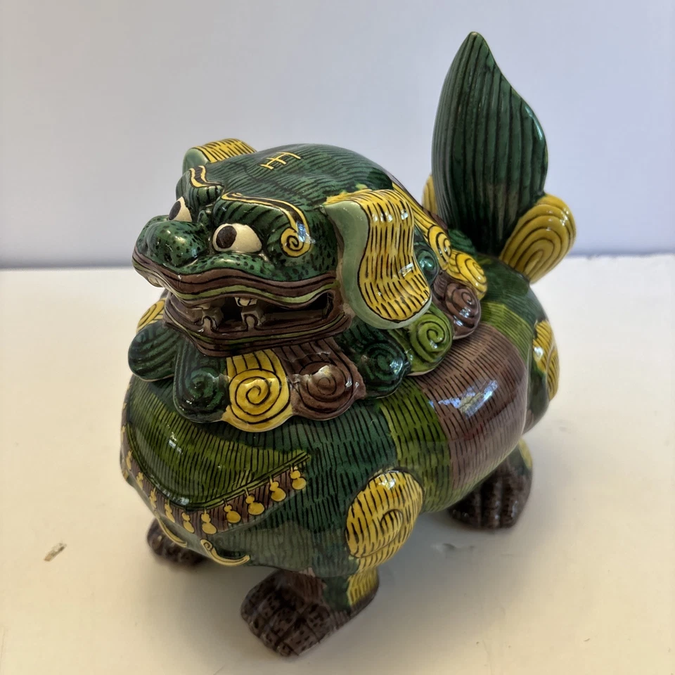 Vtg Chinese Ceramic Green Temple Lion Fu Foo Dog Jar/burner  w/Detachable Head - Image 3 of 4