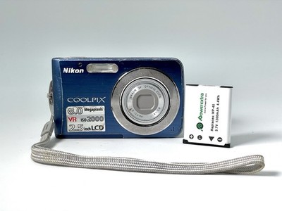 Nikon COOLPIX S210 8.0MP Digital Camera Blue TESTED WORKING w/ Battery