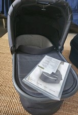 UPPAbaby Bassinet V2-Jake Black/Carbon  bug net GREAT CONDITION  Fast Ship 