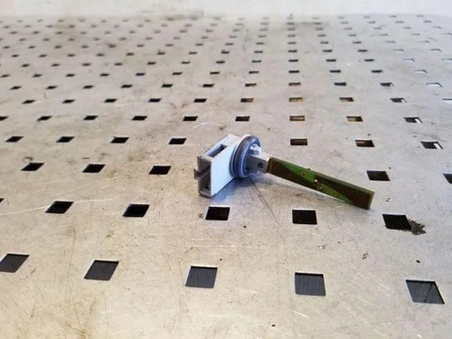 VW TOUAREG 7LA, 7L6, 7L7 Temperatursensor 4B0820539 3.0 Diesel 165kw 26113128