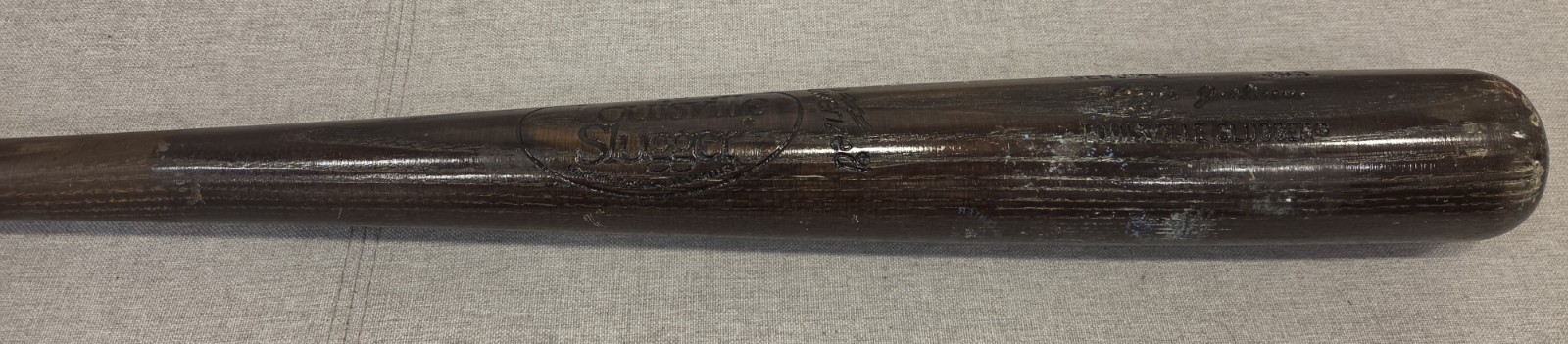 1986 Reggie Jackson Signed Auto HOF Game Used GU Uncracked LVS Bat PSA LOA view 4