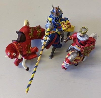 Plastoy Mittelalter Rittertreter auf Pferden - Sammlerstücke, Spielzeug, Actionfiguren